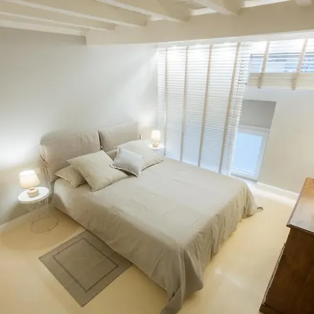 Al Campanile Appartement *